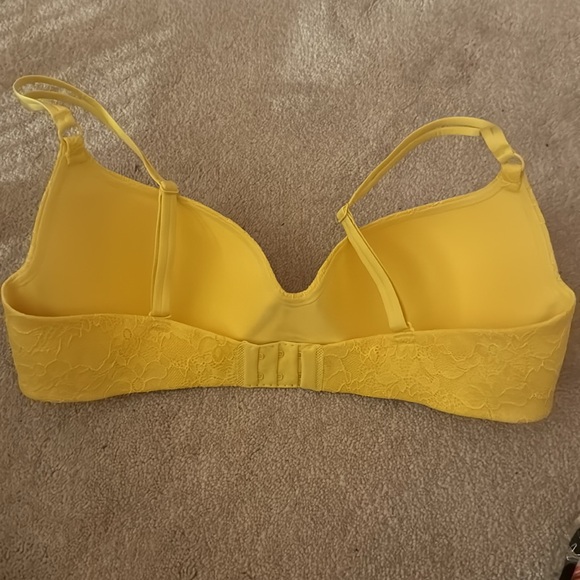 Victoria secret bra - Picture 2 of 3